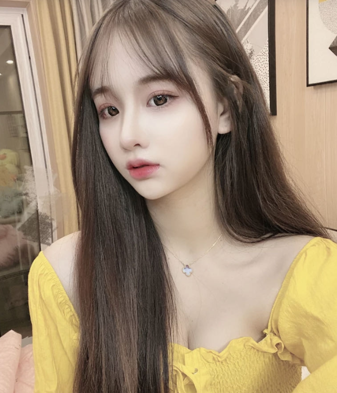 美甲大学生出来卖兼职活真棒