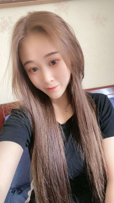 第二次光顾噗呲冒水的兼职妹子，一脸清纯，内心狂荡